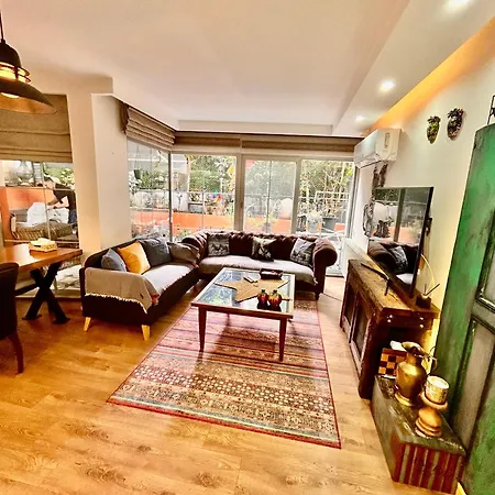 Apartment & Garden *
